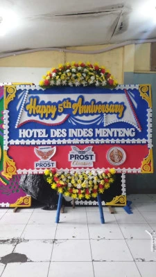 Papan Bunga di Panjang Jiwo Tenggilis Mejoyo